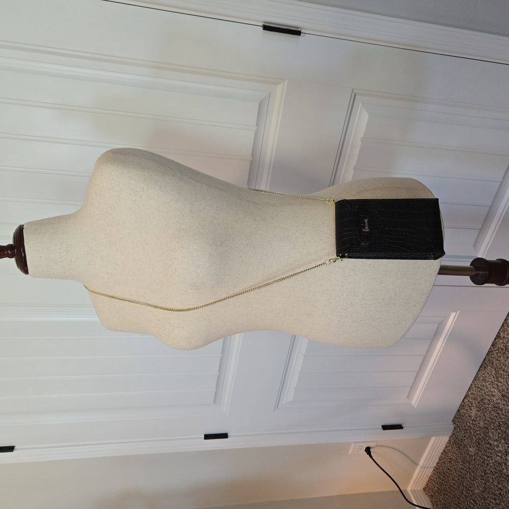 Harrod's LEATHER PHONE CASE NWOT - Picture 11 of 11
